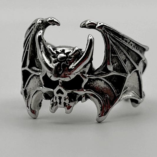 HELL BAT RING