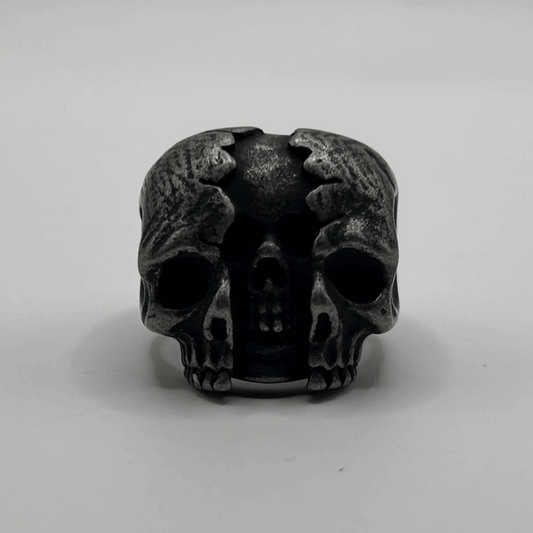 FRACTURED SKULL RING