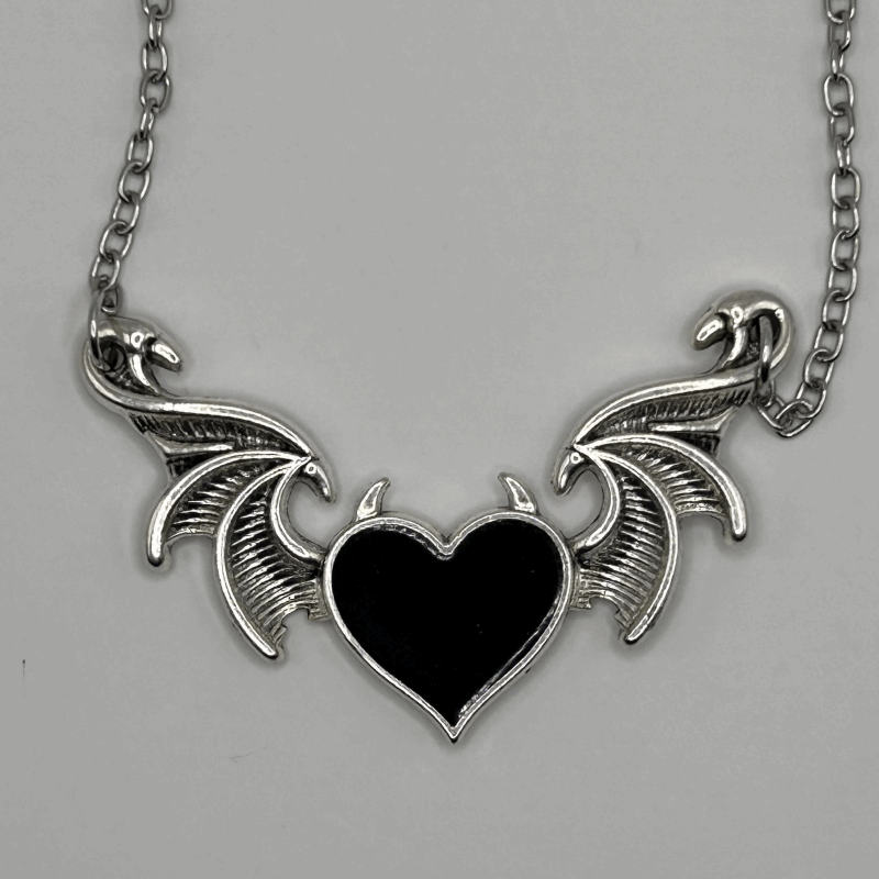 SILVER HEART NECKLACE