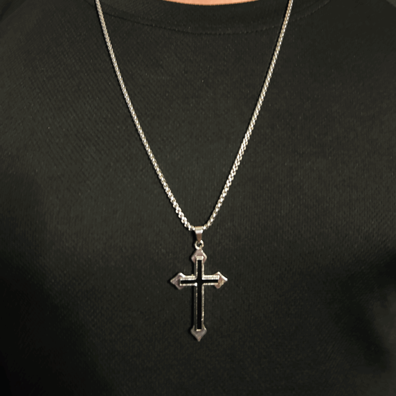 MORTEM CROSS NECKLACE