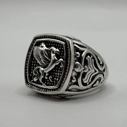 ELEGANT SIGIL RING